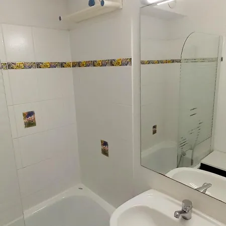 3 Pieces Proche Commerces Et Golf Pornic