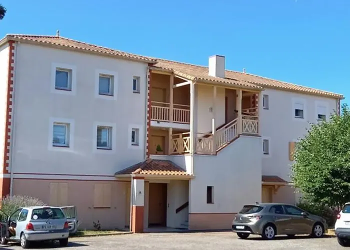 Daire 3 Pieces Proche Commerces Et Golf