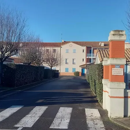 3 Pieces Proche Commerces Et Golf * Pornic