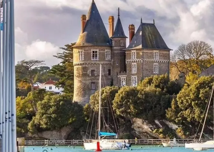 3 Pièces Proche Commerces Et Golf