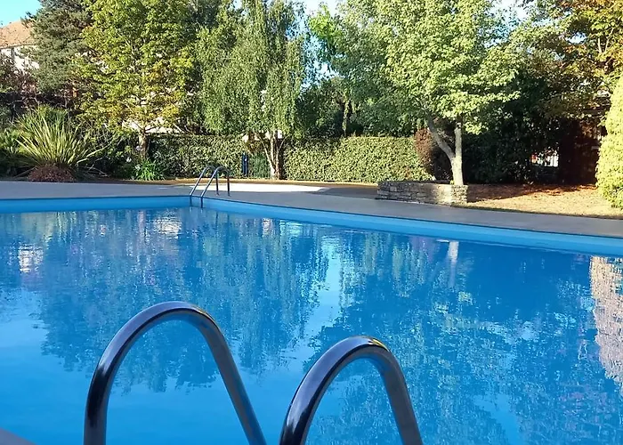 3 Pièces Proche Commerces Et Golf * Pornic